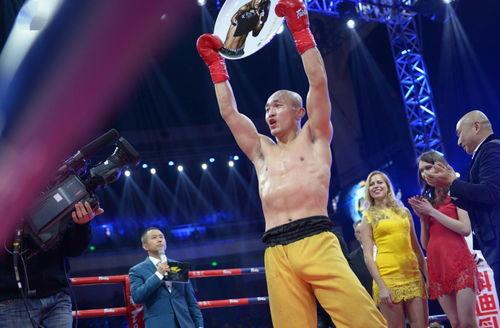 搏击一龙最新爆料,揭秘搏击王者背后的故事与挑战 第2张 搏击一龙最新爆料,揭秘搏击王者背后的故事与挑战 第2张